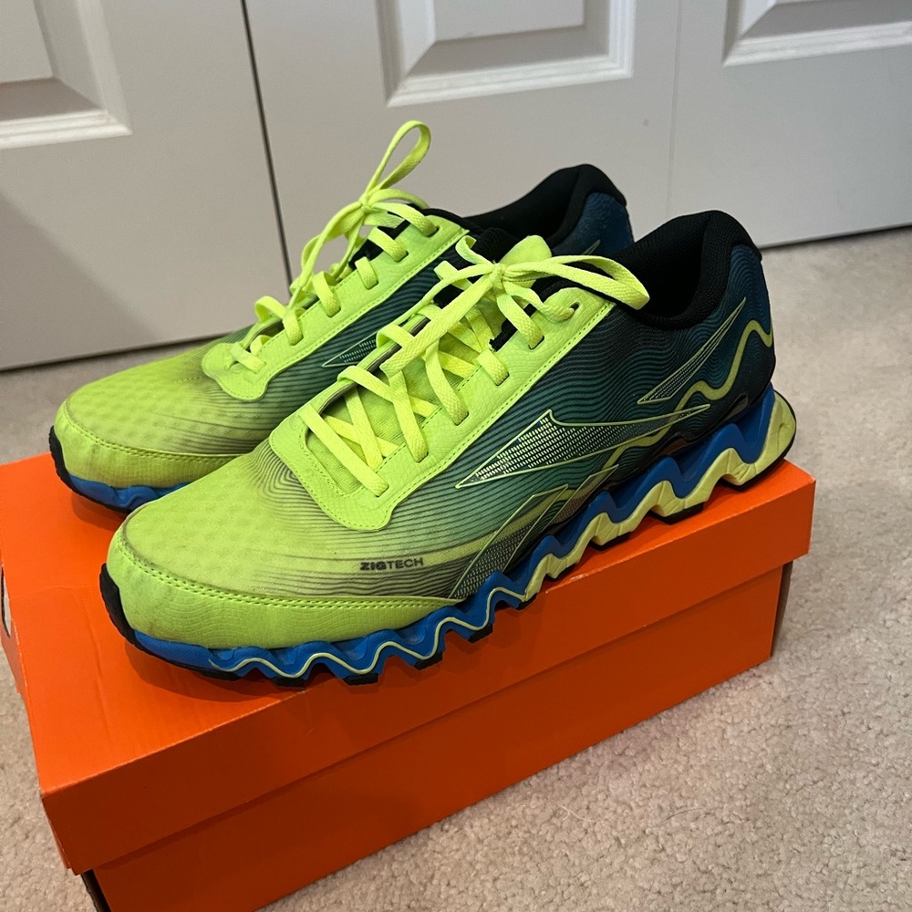 Nike Sneakers